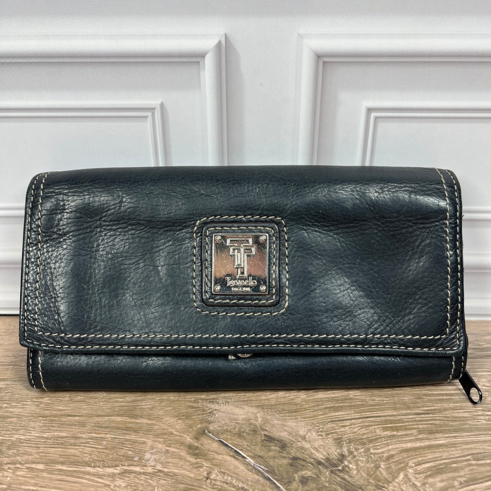 Tignanello Trifold Wallet Womens Black Leather Contrast Stitch Logo Plaque